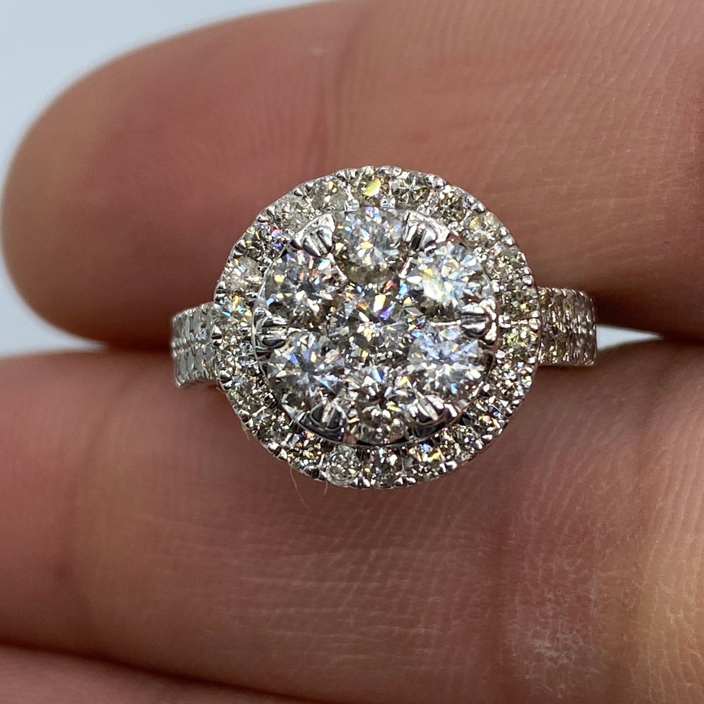 14K Circle 3D Flower Diamond Engagement Ring