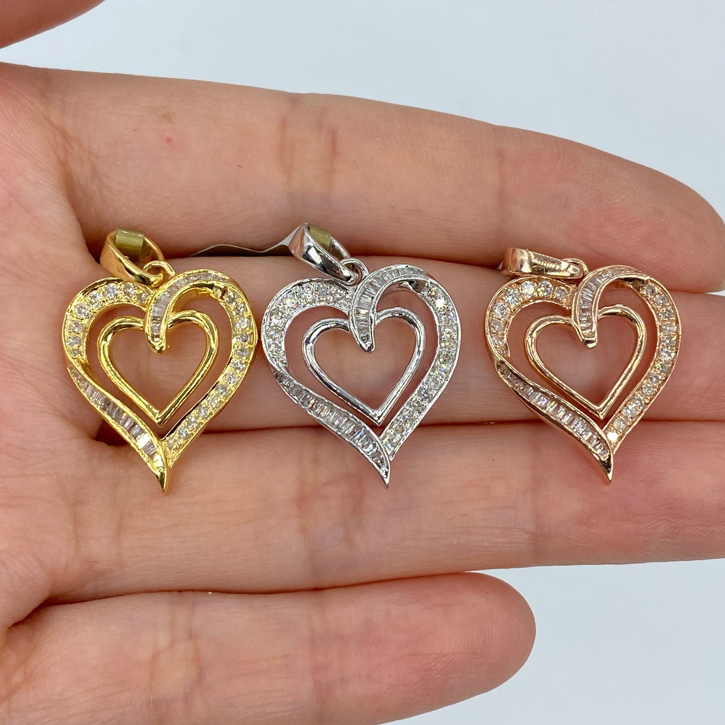 10K Ribbon Heart in Rose Gold Diamond Baguette Pendant