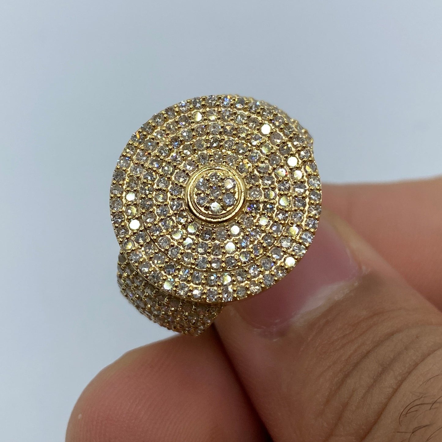 10K Yellow Gold Knock-Out Circle Diamond Ring
