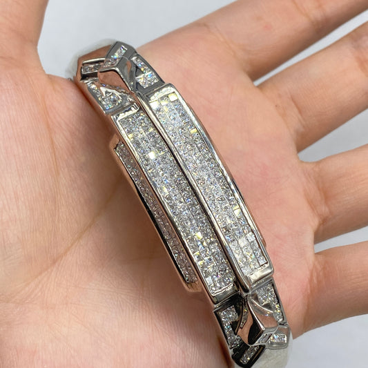 14K Vanguard Bold Diamond Cuff