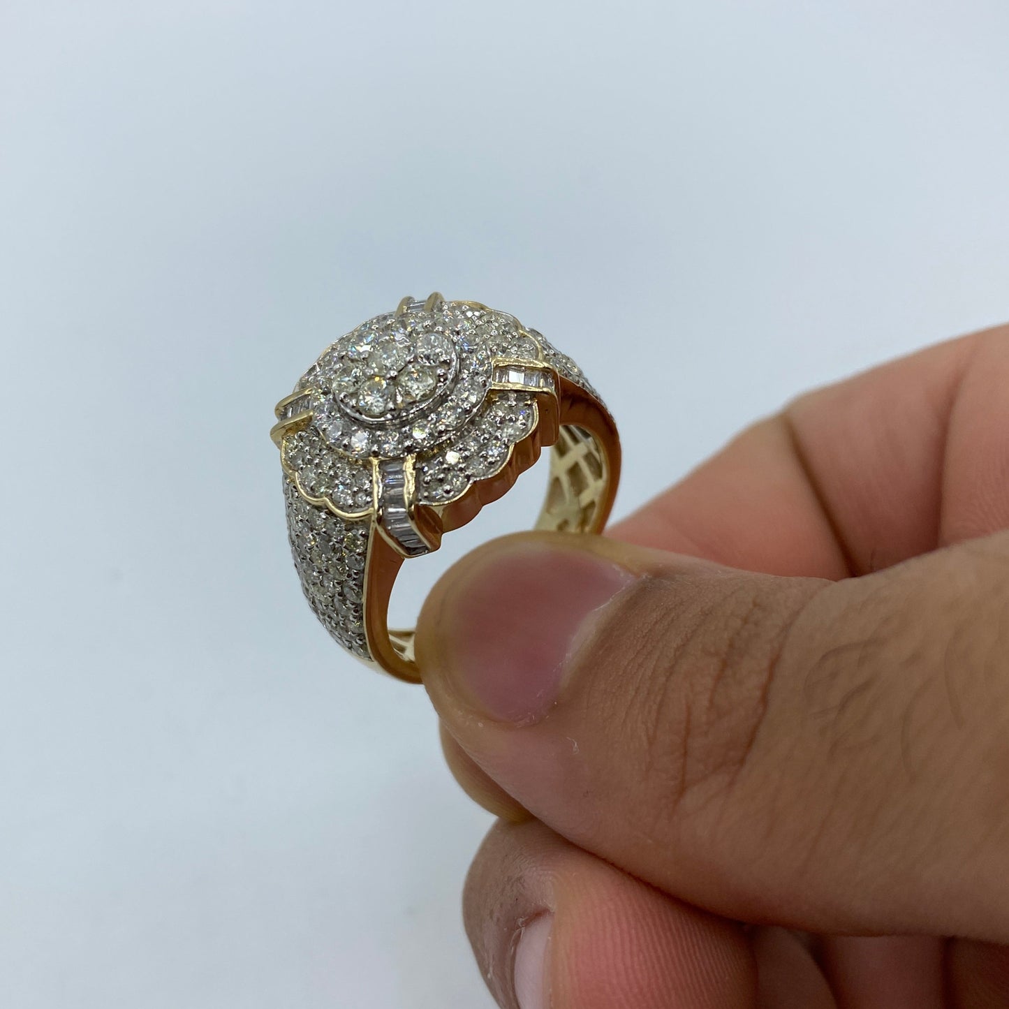 10K Divine Flower Diamond Ring