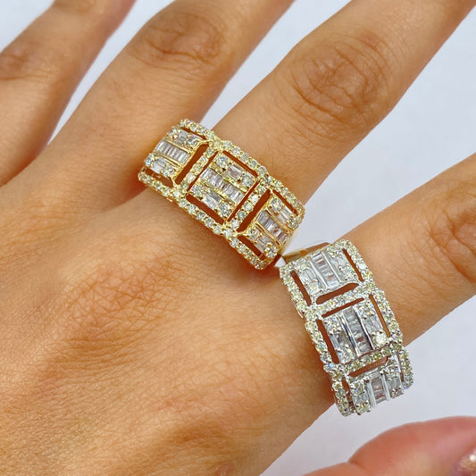 10K Nobility Square Diamond Baguette Ring