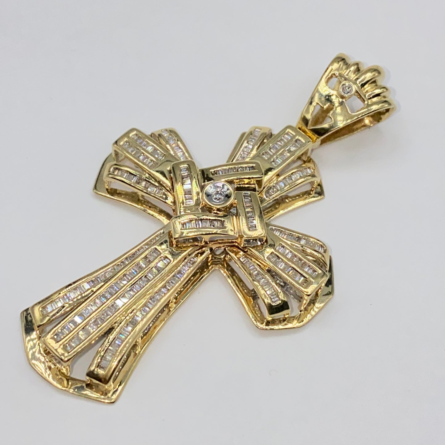 10K Francis Cross Diamond Baguette Pendant