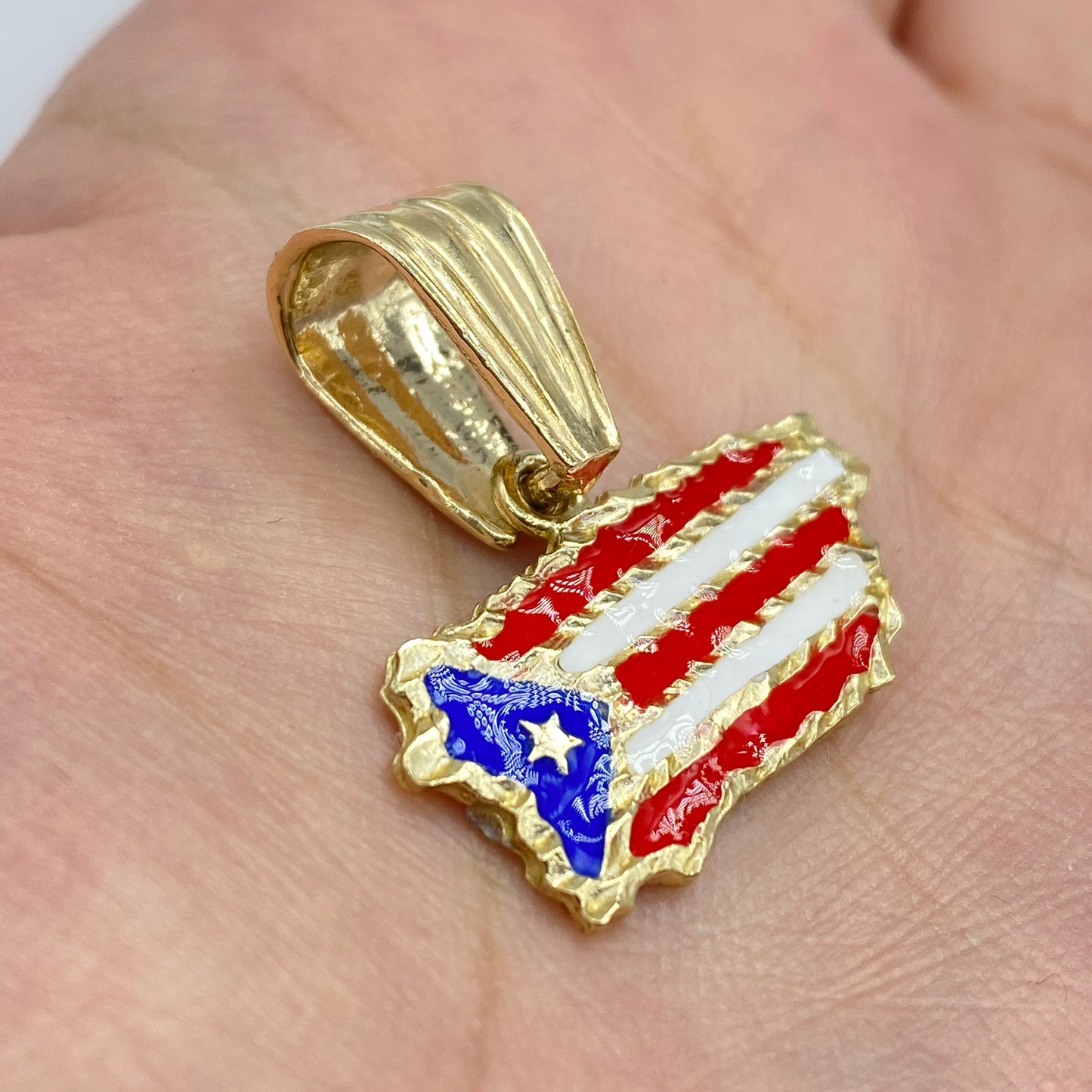 10K Pride of Puerto Rico Flag Pendant