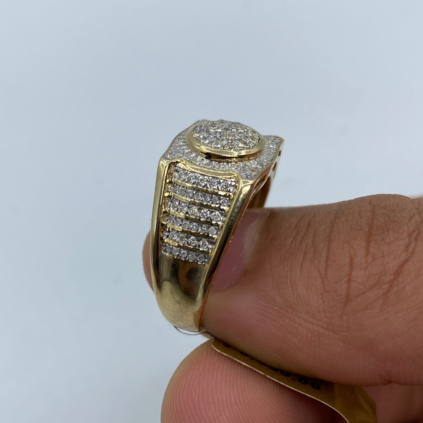 10K Circle Prometheus Diamond Ring