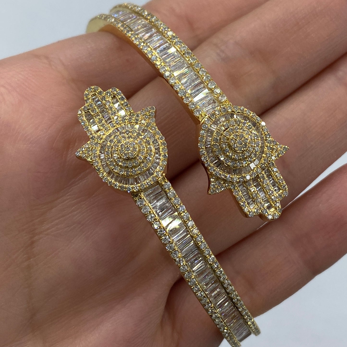 10K Hamsa Diamond Bangle Bracelet 6.5"