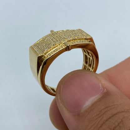 10K Rectangle Lavish Diamond Ring