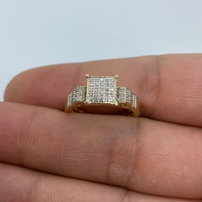 10K Thalia Diamond Engagement Ring